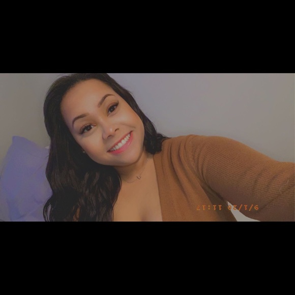 Meet your Posher, Joleeza - Picture 1 of 1